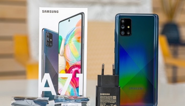 گلکسی A71 بررسی