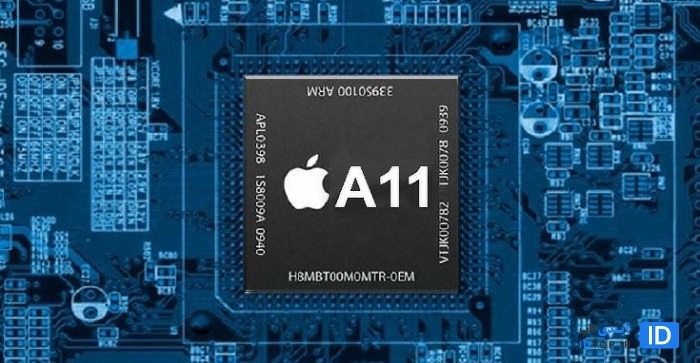 x بازی کردن با آیفون 