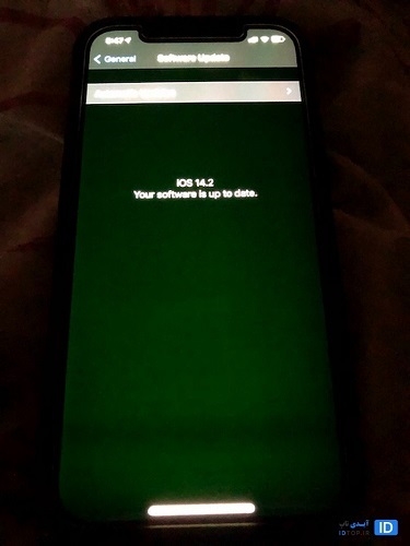 مشکل رنگ سبز صفحه نمایش در ایفون ها